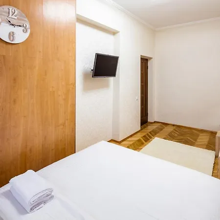 Apartment Alfa Svobody 31 Lviv